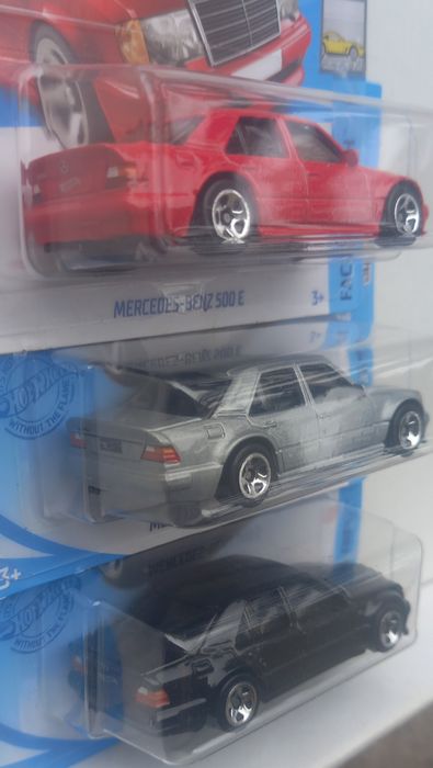 Conj 3 hot wheels mercedes-benz 500 E