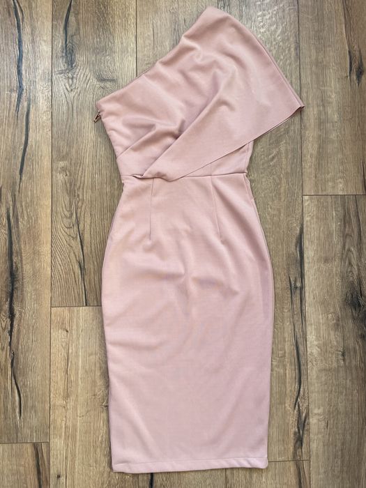 Коктейльное вечернее платье ASOS XS пудровое
