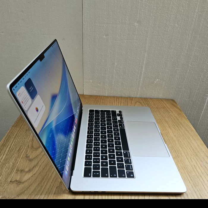 Apple MacBook Air M3, 15,3", 8/256GB, Retina, bateria 98%, tylko Warszawa