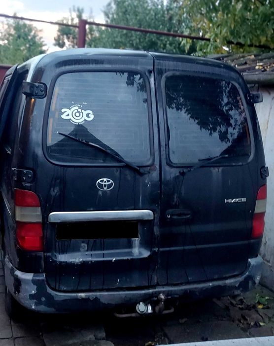 СРОЧНО ! Продам повнопривідний Toyota Hiace 2008 р