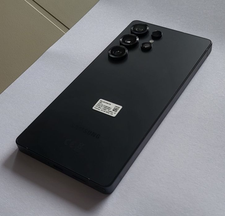 Samsung s25 ultra NOWY
