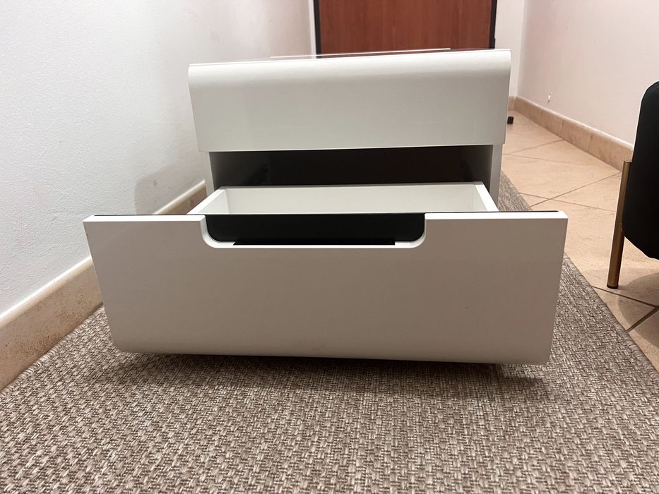 Mesas de Cabeceira - BRANCO BRILHANTE
