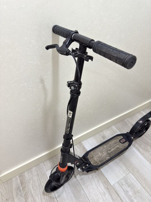 Самокат 10+ в коробці з ручкою