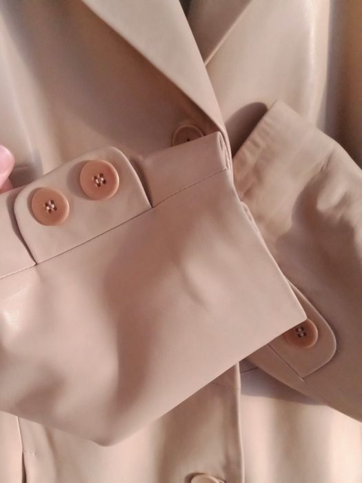 Ochnik Płaszcz kurtka skóra natura kremowa 38 + podpi