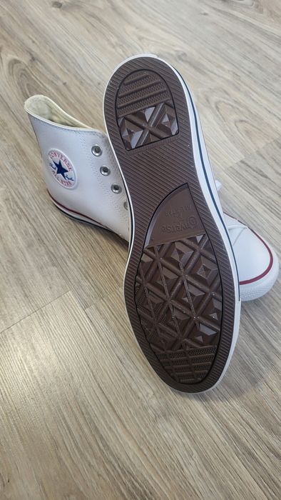 Buty Converse. 43 Nowe