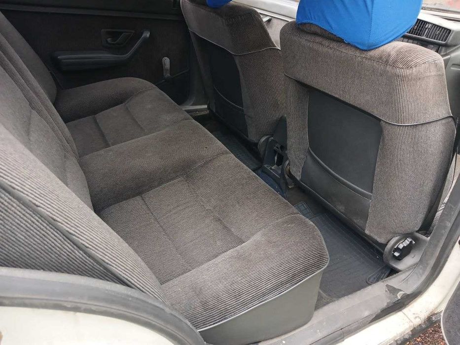 Продаж Пежо 405.