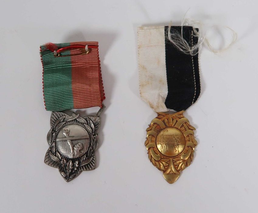 2 Medalhas antigas (Mocidade Portuguesa ?)