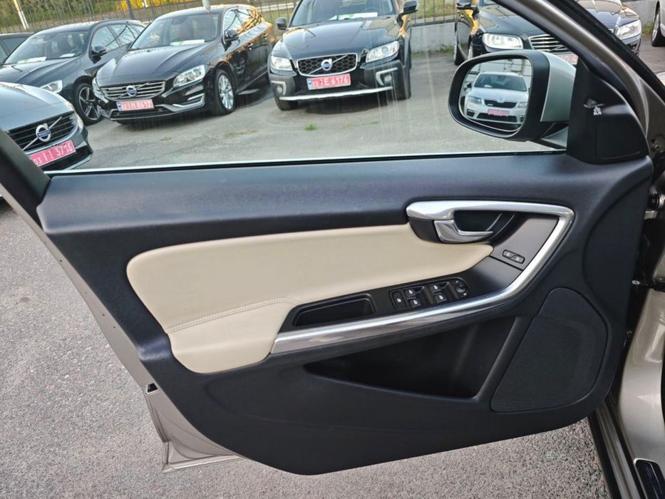 VOLVO S60 2.0 T5 бензин ІДЕАЛ ВІДЕО