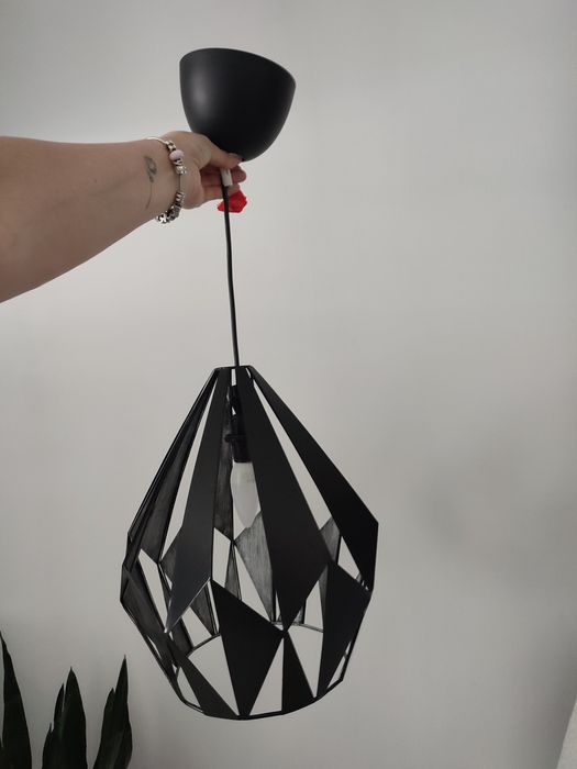 Lampa sufitowa wisząca czarna metalowa loft