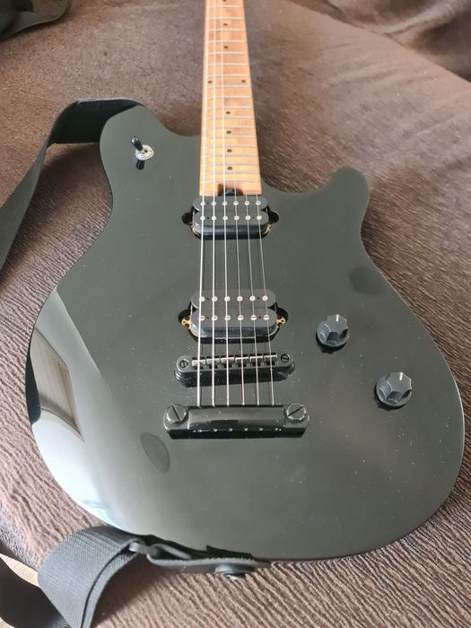 Guitarra elétrica EVH Wolfgang Standard