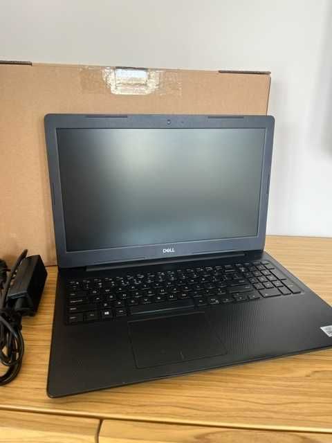 Laptop DELL Inspiron 15' 3593 Stan bardzo dobry