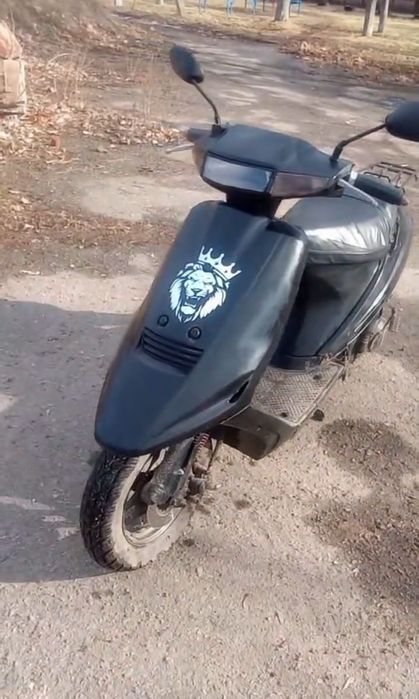 Продам скутер Сузуки сепия