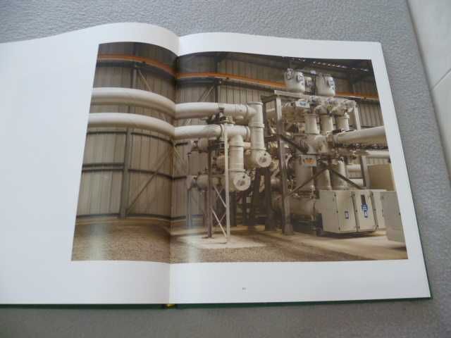 Daniel Malhão - Redes Energéticas / Power Networks (photobook raro)