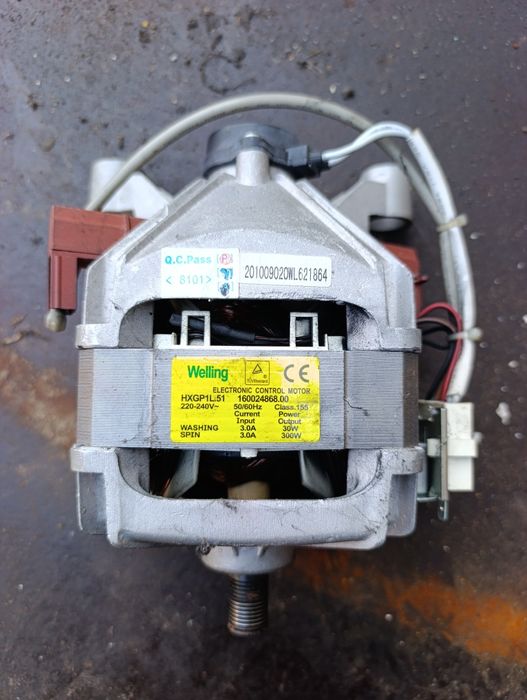 Двигун пралки indesit