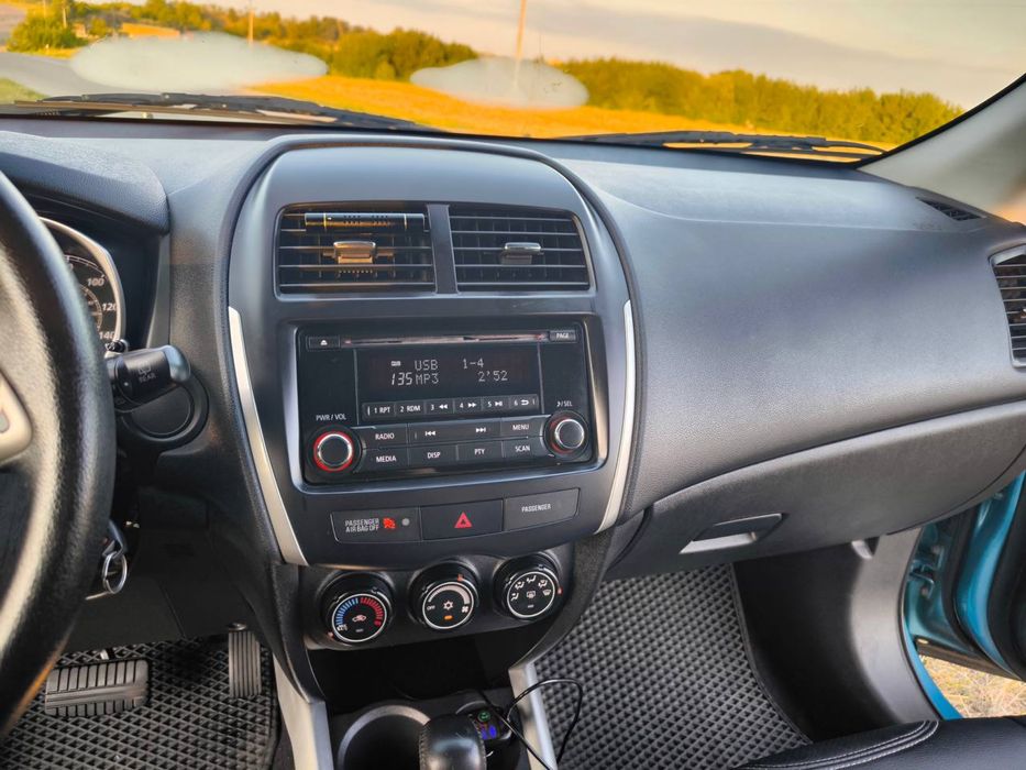 Продам авто Mitsubishi Outlander ASX