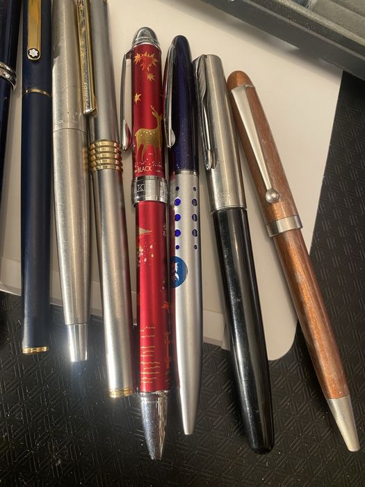 Coleçao varias canetas de boas marcas