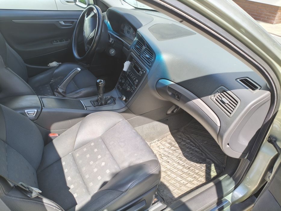Volvo v 70 2,4 benzyna kombi