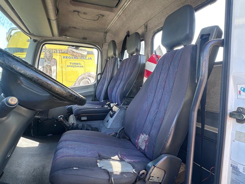 Mercedes Atego 815 Pronto socorro porta 3 de 2002