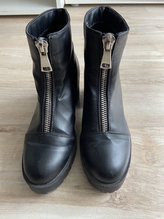 Sprzedam buty półsezonowe