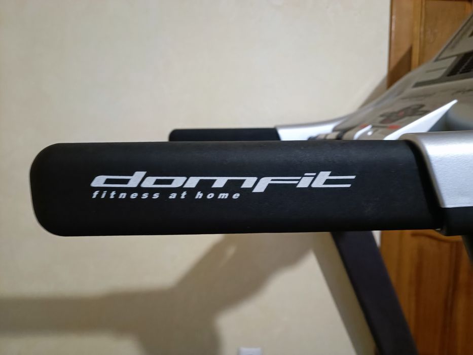 Бігова доріжка BH Fitness F1 — відмінний стан, майже не використовувал