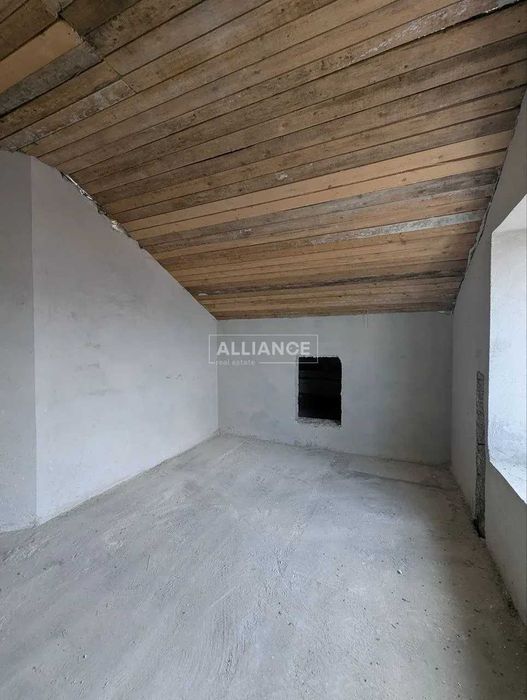 Продаж! Здана 2км квартира 62м2 в самому центрі міста