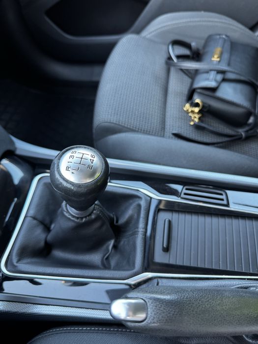 Продаємо своє авто Peugeot 508 blueHd 2015 1,6 дизель