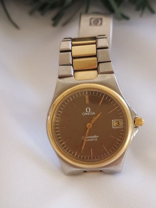 Omega seamaster 1332 quartz