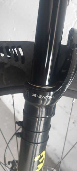 Fox rhythm 32 130 mm skok