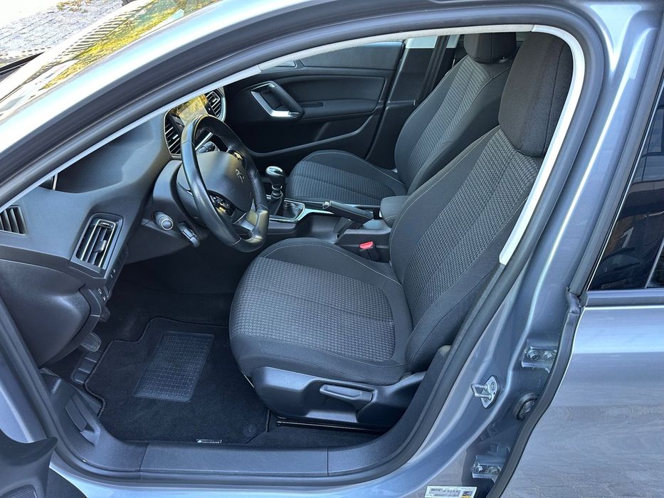 Peugeot 308 PureTech 110 Stop & Start Style
