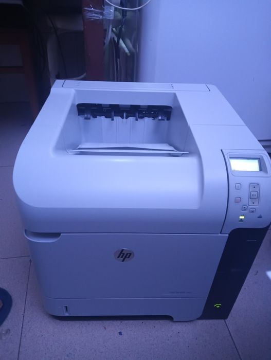 Impressora HP laserjet 600 m602