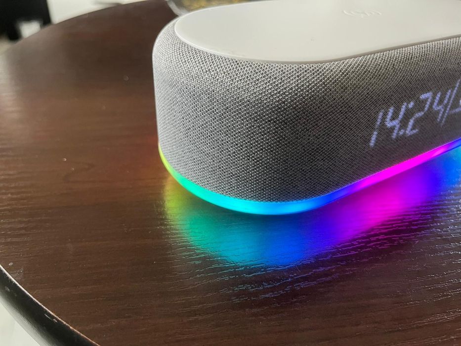 zegarek, głośnik bluetooth, ładowarka. 3 w 1.
