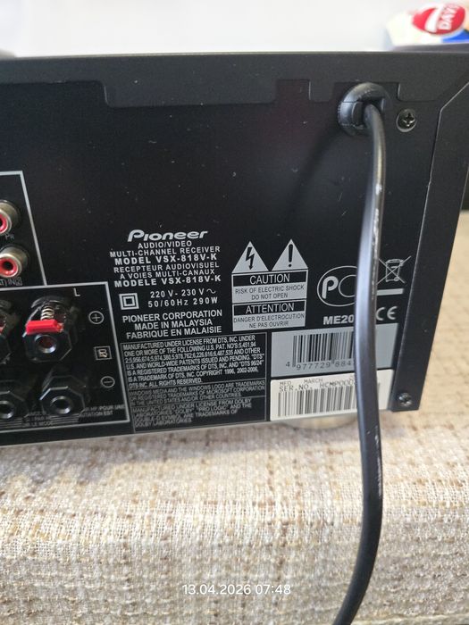 Amplituner Pioneer VSX-818V-K. pilot kinodomowe sprawne,