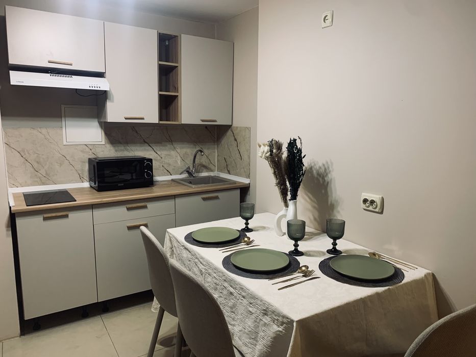 2 кімнатна квартира подобово, Центр,Киівська. Сдам посуточно