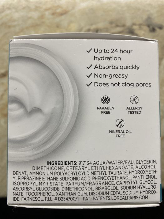 Зволожуючий крем Loreal