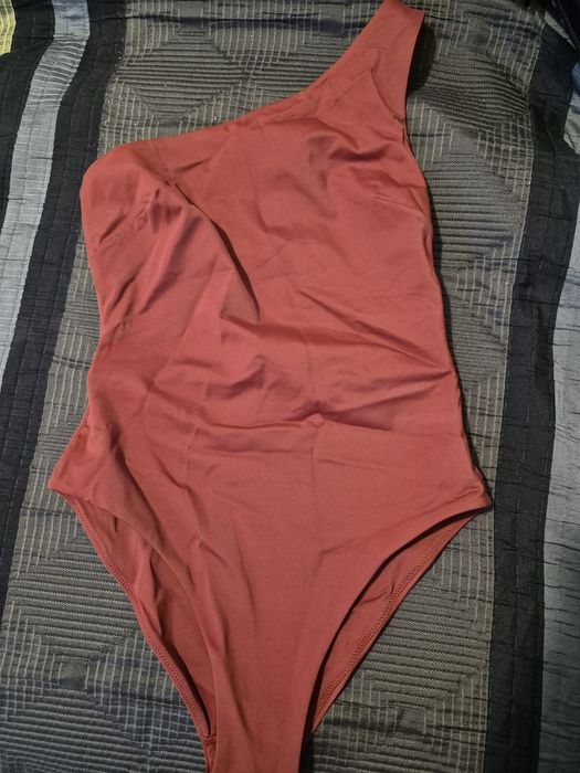 Купальник на одне плече COS, розмір S