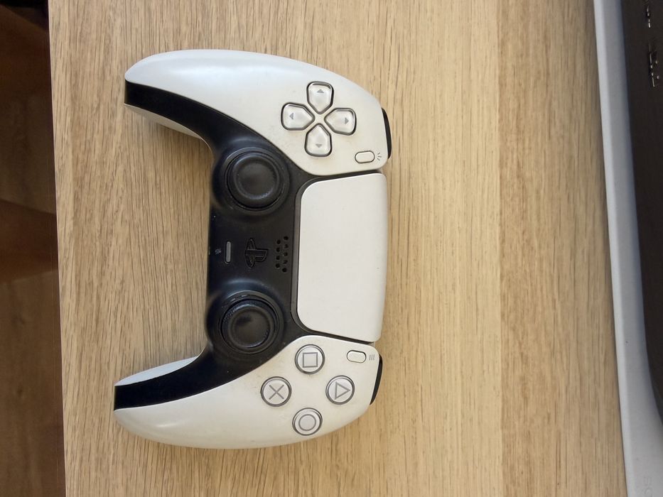 Ps5 e comando usado