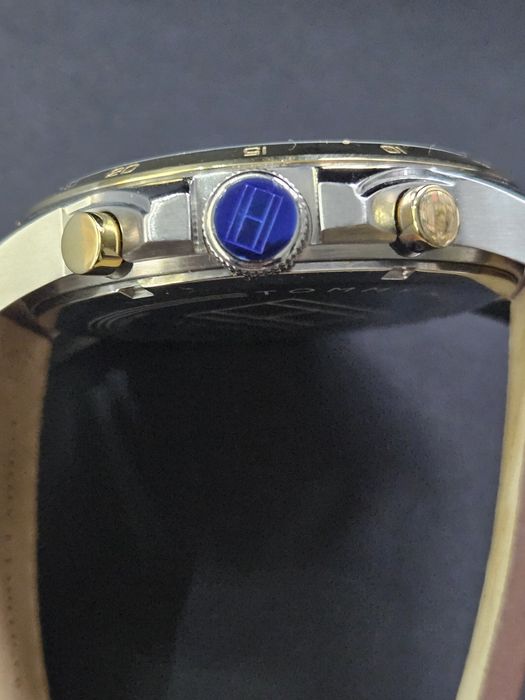 Zegarek Tommy Hilfiger elegancki, skórzany pasek. Tanio! Okazja !