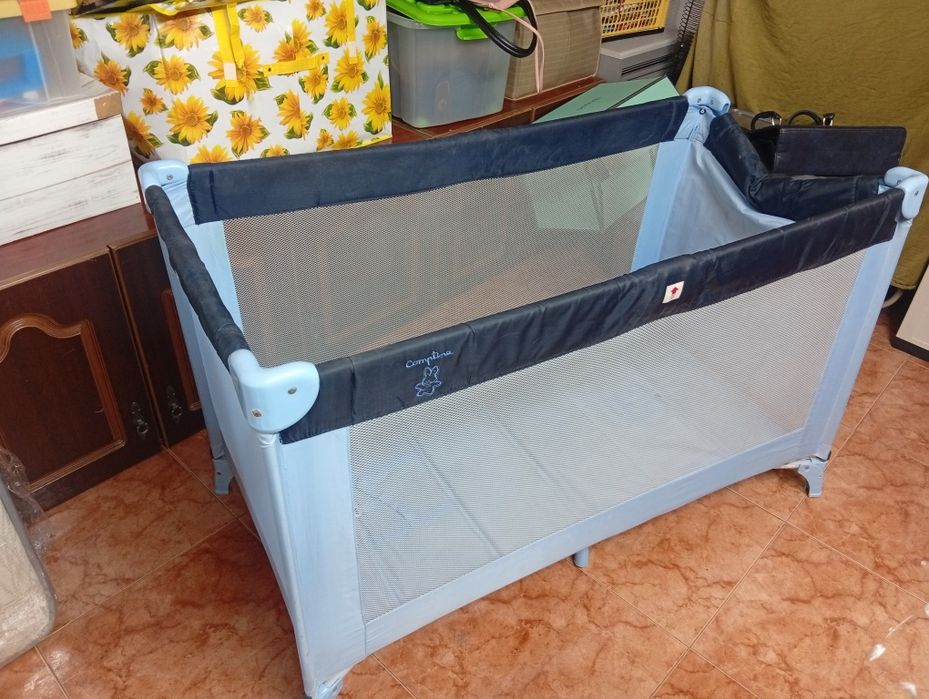 Cama de viagem .