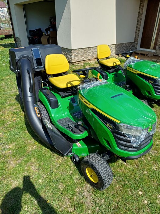 Traktorek  kosiarka John deere  s120 s130 s140