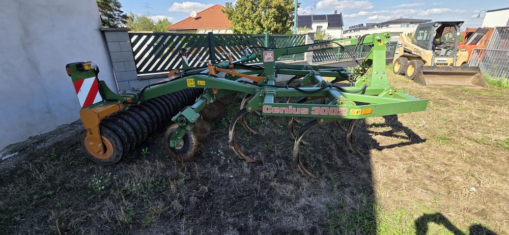 сільськогосподарська Amazone Cenius 3002
