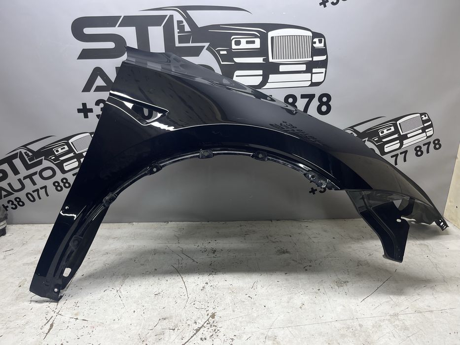 Праве крило Tesla Model Y