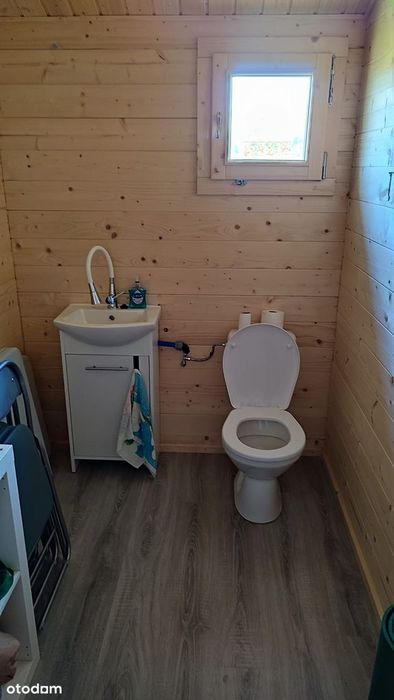 Domek rekreacyjny pod miastem z garażem