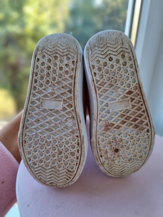 Хайтопи демісезонні утеплені черевики ботинки обувь 20 sinsay 13 см