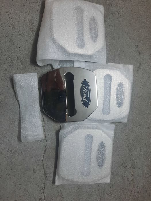 Tampas Ford fecho porta