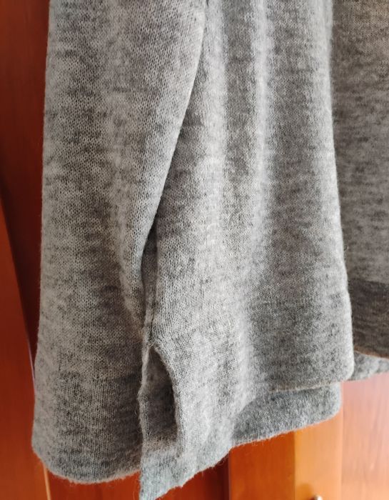 Damski sweter solar w rozmiarze 42.