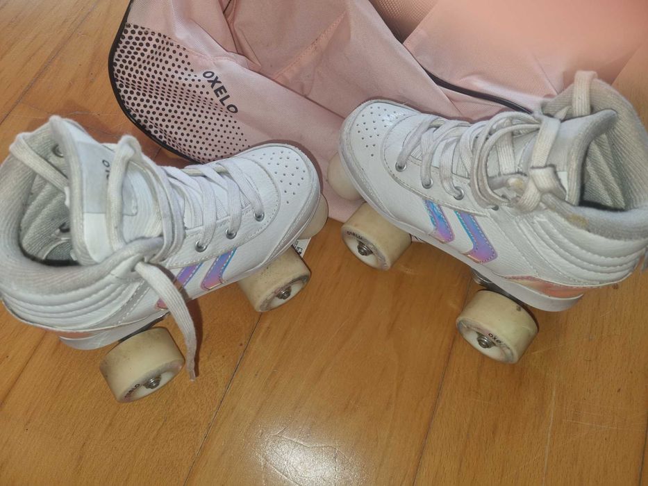 Vendo patins 4 rodas