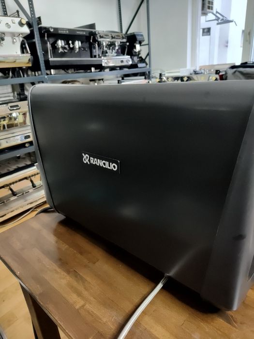 Професійна кавомашина rancilio class 5