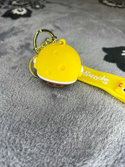 Breloczek SpongeBob w kształcie kuli