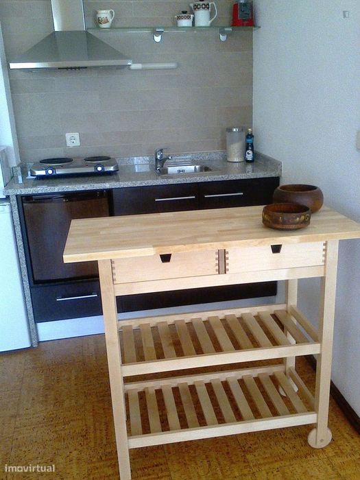 Estúdio - localizado em Santo Ildefonso Porto
