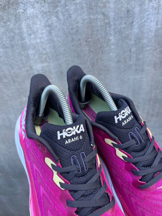 hoka arahi 6 - купити чоловіче взуття - Ціна на OLX.ua
